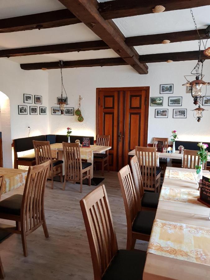 Gasthof Alte Fischerhuette Altfriesack Esterno foto